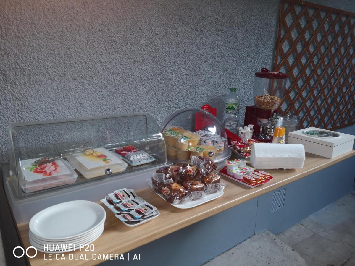 Hotel Le Memphis ポアティエ エクステリア 写真